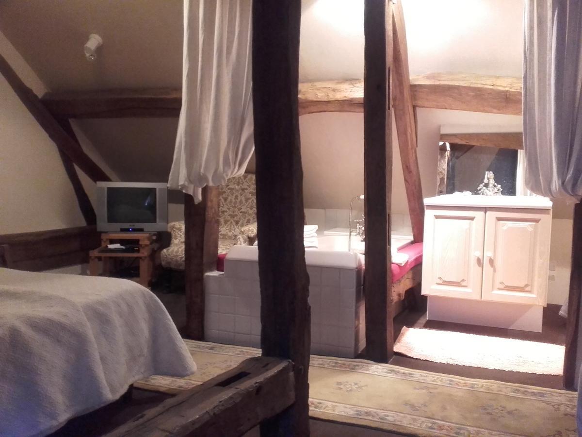 L'Auberge Du Faisan Doré Saint-Florent-le-Jeune Extérieur photo